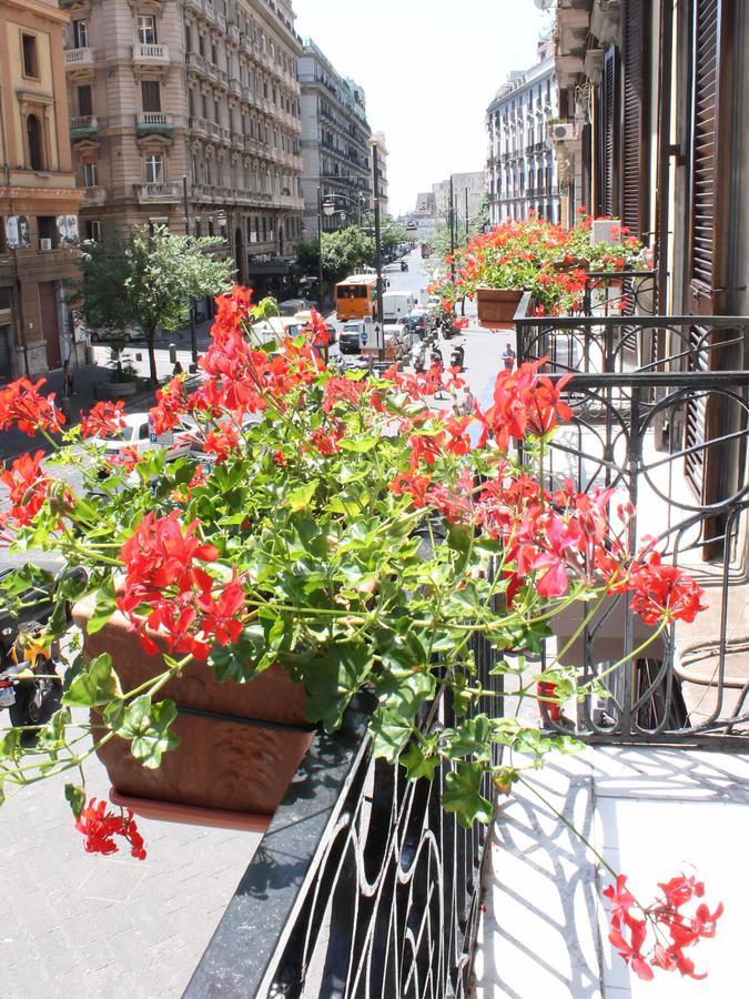 Grand Tour 4Rooms Napoli Ngoại thất bức ảnh