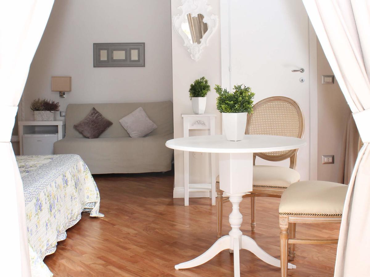 Grand Tour 4Rooms Napoli Ngoại thất bức ảnh